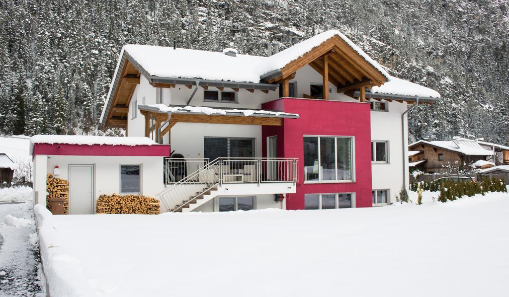 Apart Bella Monte Apartment Pettneu am Arlberg Bagian luar foto