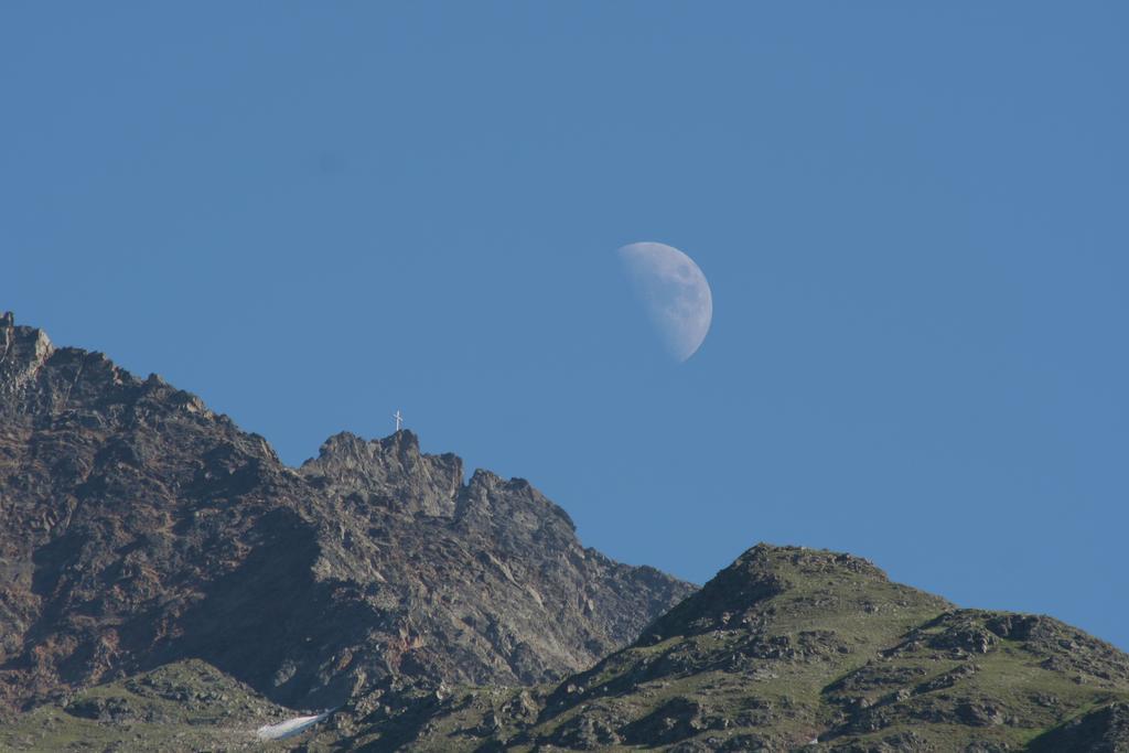Apart Bella Monte Apartment Pettneu am Arlberg Bagian luar foto
